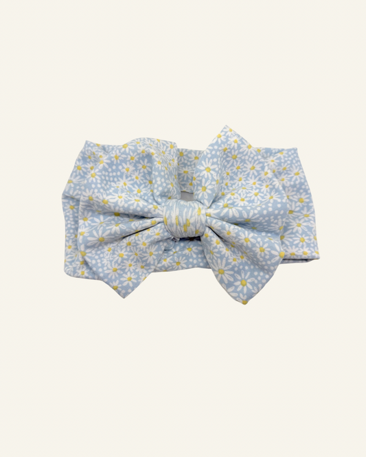 Darlin' Daisy Bow